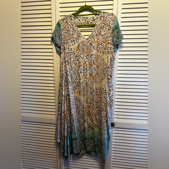 Niche Short Sleeve Colorful Asymmetrical Midi Dress. PTP 19” - Picture 1 of 7